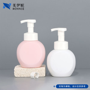 Minnie Pink Oval Foam <b>Pump</b> <b>Bottle</b> 300ml For Cleansing And Bath Use - Product Image 5