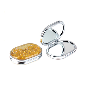 Espejo de Maquillaje Ovalado Estético con Arena Líquida Flotante, Espejo Cosmético de Bolsillo Plegable de Doble Cara con Cristal HD para Viaje, Logotipo Personalizado - Product Image 2