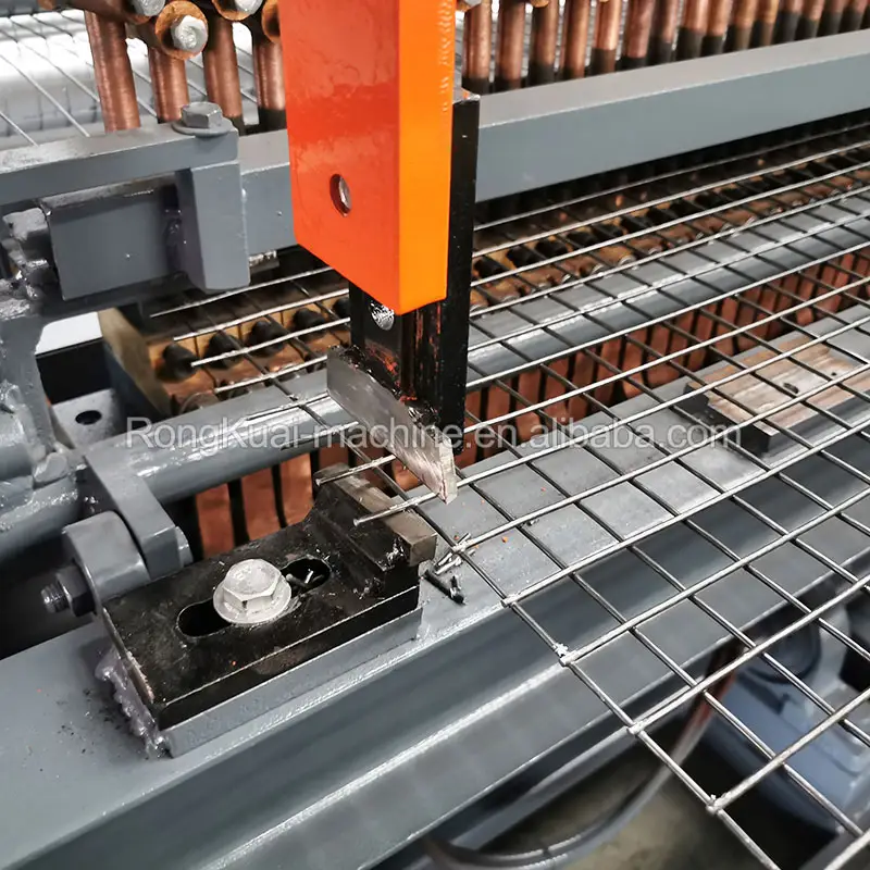 고속 아연 도금 와이어 메쉬 울타리 기계 생산 라인