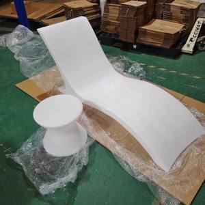 Chaise <span class=keywords><strong>de</strong></span> plage d'extérieur Hotel Clubhouse Poolside Lounge Chair Chaise <span class=keywords><strong>de</strong></span> plage gonflable en <span class=keywords><strong>plastique</strong></span> colorée pour paresseux - Product Image 4