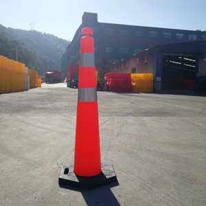 Trung Quốc Nhà Máy Đường Giao Thông <span class=keywords><strong>T</strong></span>-top Cone Hình Dạng Cảnh Báo Bollard Channelize Cone - Product Image 3