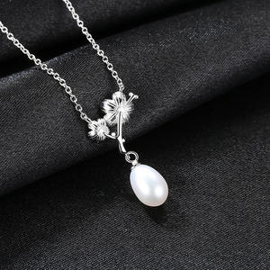 Collier en argent sterling S925 en gros avec perle d'eau douce, bijoux minimalistes de luxe pour femmes - Product Image 4