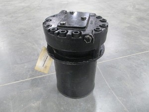 มอเตอร์ไฮดรอลิก OEM สำหรับรถขุด รุ่น 134-7133 137-3722 114-0484 7Y-4238 7Y-4239 087-4827 087-4726 สำหรับ E320B 320B - Product Image 4
