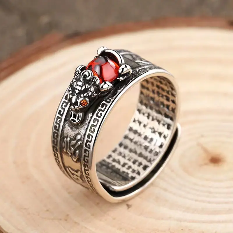 Cincin Sutra Hati Punk dapat disesuaikan Pixiu Mantra Perlindungan Kekayaan cincin untuk wanita pria perak pixiu cincin