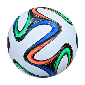 Ballon de football taille 4 en PU, cuir synthétique n°5, adhésif, compétition, entraînement, événement, résistant à l'usure, anti-explosion, personnalisé, thermocollé en PU - Product Image 1