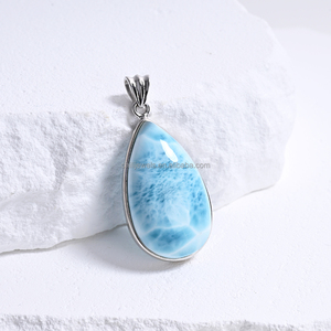 Colgantes de Larimar con Diseño de Vida Marina, Corte Ovalado y Corte Trillón, Venta al por Mayor - Joyería de Tesoro Natural del Caribe - Product Image 3