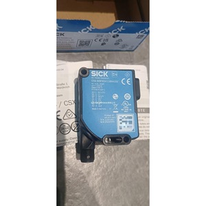 Module de contrôle de sécurité SICK CSS-WBFA54118AA10Z DC 10,8-28,8V 500mA Classe 2 Type d'encastrement 1 - Product Image 1