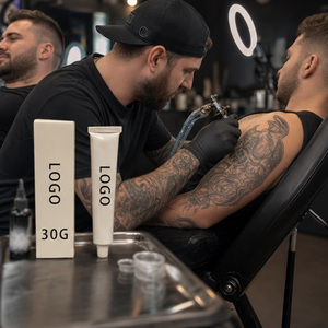 Bálsamo para Tatuajes de Alta Pureza, Tamaño Compacto, Logotipo Personalizado, Previene la Formación de Crostas, para Tatuajes de Cejas y Labios en Estudio - Product Image 1