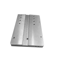 Plaque de montage en aluminium usinée CNC de haute précision, plaque de base usinée CNC sur mesure pour équipement industriel