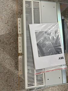 PR121/P-LSIG เครื่องตัดวงจรไฟฟ้า E4 4000A 3P 220-240V AC สำหรับ PLC - Product Image 1