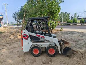 Hot-bán 0.345 tấn sử dụng <span class=keywords><strong>bobcat</strong></span> S70 Skid chỉ đạo Bộ nạp 17.5 kW động cơ cho không gian chật hẹp - Product Image 2