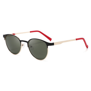 Nuevas Gafas de Sol Ovaladas Metálicas con Marco Negro, Protección UV400, Lentes de PC Unisex, para Conducir y Uso en Exteriores - Product Image 5