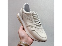Baskets de course décontractées pour hommes en cuir véritable à lacets, rehaussantes, pour toutes les saisons