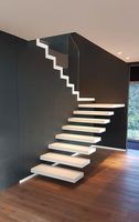 CBMMart Escalier flottant droit intérieur personnalisé avec fils en bois massif Rehausseurs Escalier à limon simple
