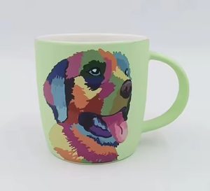 Mug à café et à thé en céramique écologique, style pop art créatif, motif berger allemand, finition mate douce au toucher, compatible lave-vaisselle et micro-ondes - Product Image 5