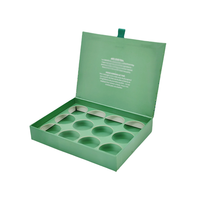 Boîte de chocolat rigide recyclable personnalisée de luxe 16 pièces écologique à la mode feuille de papier d'art de qualité alimentaire feuille d'or sucre recyclé