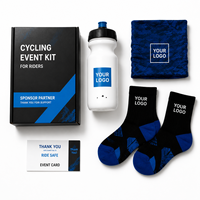 Kit d'événement cycliste personnalisé pour les cyclistes avec protège-col pour bouteille, chaussettes et emballage sponsorisé