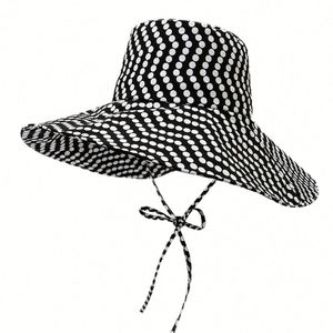 Chapeau de soleil décontracté pour femme à imprimé pois, grand bord, style pêcheur frais, idéal pour les voyages d'été et les journées à la plage - Product Image 6