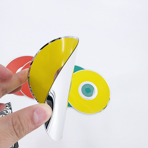 CD que cambia de color, disco mágico que cambia de color, accesorio de magia de escenario ultrafino Kingmagic, magia para festivales. - Product Image 3
