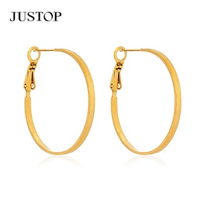 Aros de moda OEM/OEM, impermeables, de acero inoxidable, chapados en oro, hipoalergénicos, proveedor de joyería de moda, aretes de aro de oro de 18k - Product Image 2