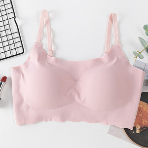 Vente en gros en usine <span class=keywords><strong>de</strong></span> soutiens-gorge sans couture en soie glacée Push up Sous-vêtements sans fil Soutien-gorge <span class=keywords><strong>de</strong></span> <span class=keywords><strong>sport</strong></span> mince antichoc pour femmes - Product Image 3