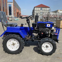 Mini Tractor Agrícola de 4x4 con Ruedas, Compacto y Multifuncional para Pequeñas Granjas