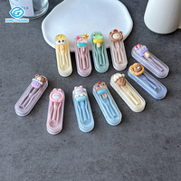 Vente chaude en gros à la mode mignon lentilles de contact portant des kits plusieurs couleurs et styles au choix modèle de boîtier en verre