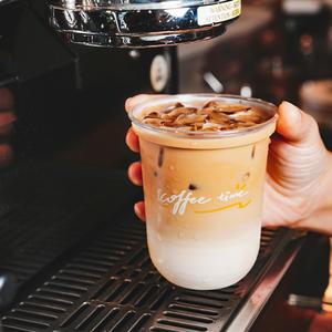 Kişiselleştirilmiş Tek Kullanımlık 12oz/14oz/16oz U Şekilli PET Şeffaf Sütlü Çay ve Soğuk İçecek Bardakları, Kubbeli Kapaklı - Product Image 4