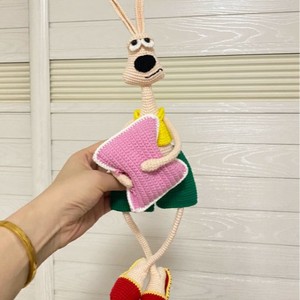 Kit DIY de <span class=keywords><strong>tissu</strong></span> brodé au crochet fait main - <span class=keywords><strong>Porte</strong></span>-clés poupée en fil de lapin aux longues oreilles 'Morning Grumpy Rabbit' (100% Acrylique) - Product Image 4