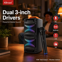 Enceinte portable sur roulettes 1200 mAh avec woofer, lumières RGB, roues et microphone karaoké sans fil