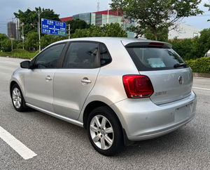 Volkswagen <span class=keywords><strong>Polo</strong></span> <span class=keywords><strong>2013</strong></span> Modello 1.4L Versione Comfort Manuale al Prezzo Più Vantaggioso - Product Image 5