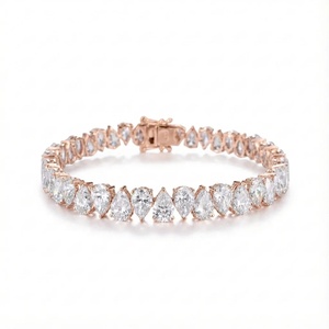 Pulsera de Diamantes con Diseño de Pera Asimétrica - Oro de 9k, 14k, 18k - Product Image 3