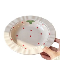 Assiette de dîner en céramique style Ins avec motif de fraises, avec poignée, compatible micro-ondes, design esthétique, mignonne, pour desserts, gâteaux et collations