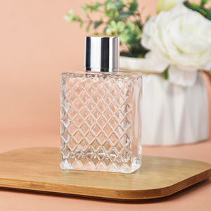 Botella de Perfume Rectangular Moderna de Lujo, 100 ml, Vidrio, Tapa Plateada, Fácil de Abrir, Sellado Hermético, Botella Vacía para Envasado de Perfume <span class=keywords><strong>TAIBO</strong></span> - Product Image 1