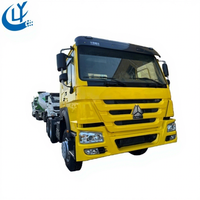 Camion tracteur HOWO 6X4/8X4 371HP 420HP, poids lourd, pour la logistique en Afrique, au Moyen-Orient et en Asie du Sud-Est