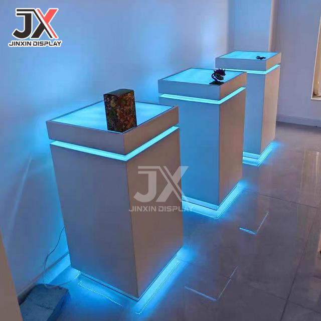 Customized LED Display Cabinet for Beauty Salon Makeup Skincare Showcase Baking Paint Counter Booth Hall Store Showcases