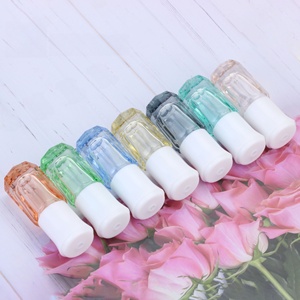 Botella de Vidrio de 3ml con Bola de Vidrio de Anís Estrellado de Colores, Tapa de Acero con Diseño de Madera, Botella Pequeña para Aceite Esencial, Botella Pequeña para Perfume - Product Image 2