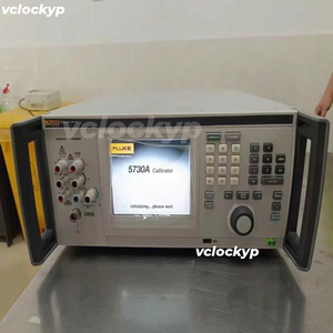 Calibrador Multifunción de Alto Rendimiento Fluke 5730A - Product Image 1