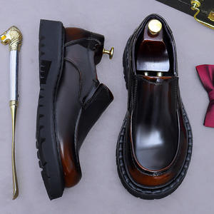 Zapatos de cuero para hombre, zapatos de fiesta de charol, zapatos hechos a mano de alta gama, zapatos clásicos de cuero para hombre - Product Image 1