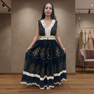 Women's Lightweight Black Full Sleeve Embroidered Woven Cotton <b>Maxi</b> Dress V-Neck Paisley Pattern Autumn/Winter Boho Style - Product Image 2