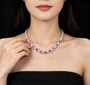 Collier en argent 925 avec rubis cultivés, idéal pour la mode, le quotidien, les fêtes et les festivals – Un excellent cadeau pour les femmes - Product Image 4