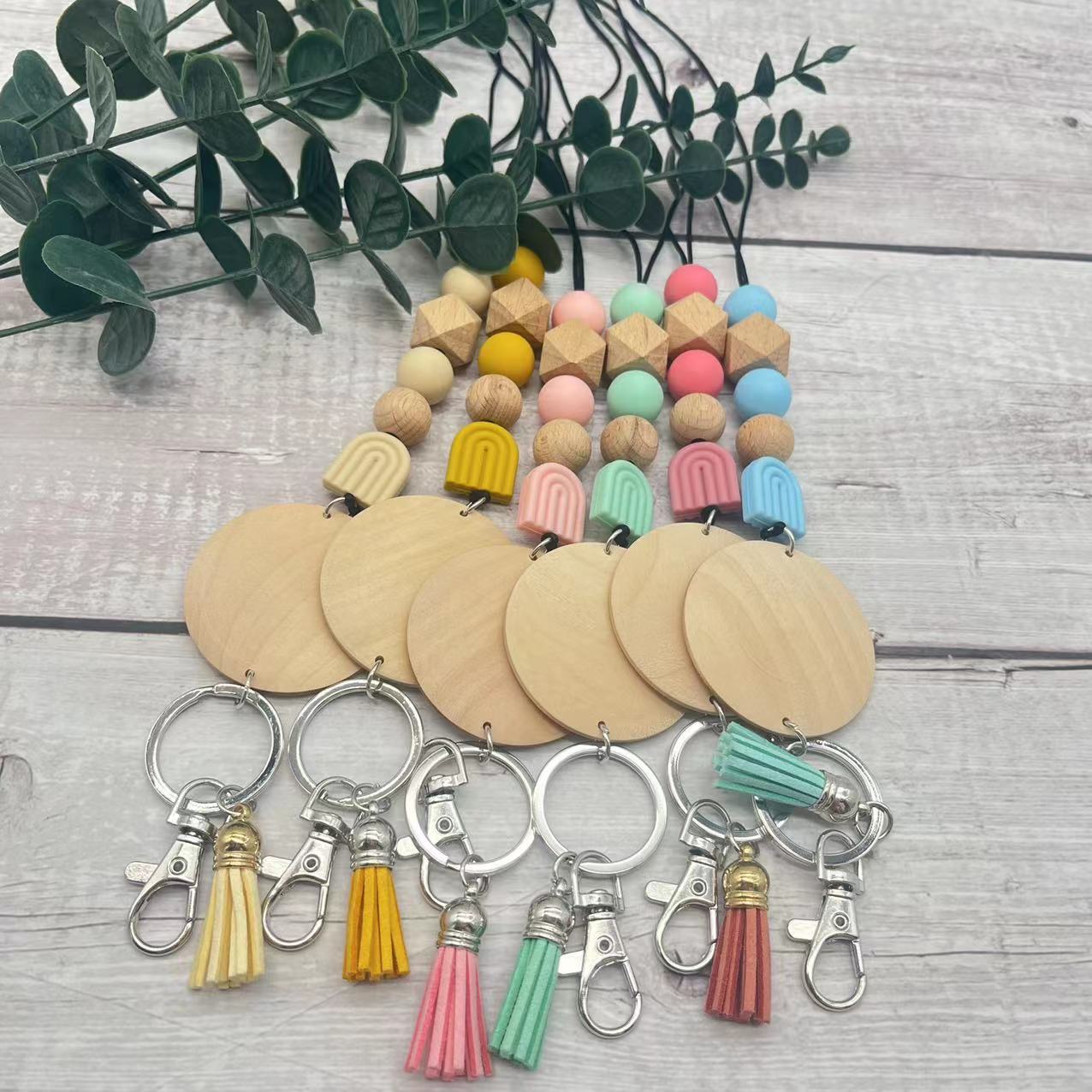 Manufacturer Wholesale Custom Color Soft Silicone Lanyard Promotional Phone Accessory