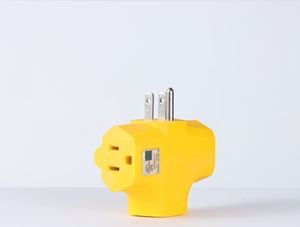 Adaptateur <span class=keywords><strong>de</strong></span> <span class=keywords><strong>prise</strong></span> à 3 voies homologué UL, robuste, en forme <span class=keywords><strong>de</strong></span> T, <span class=keywords><strong>avec</strong></span> protection contre les surcharges - Product Image 2
