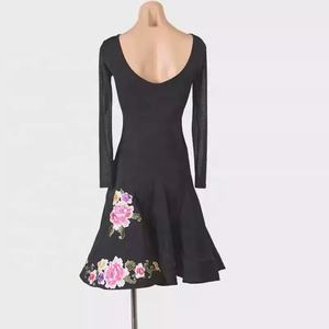 Abito da <span class=keywords><strong>ballo</strong></span> latino per donna - Seta/Cotone a maniche lunghe con gonna a fiori per Rumba, Samba, Danza di gruppo, Esibizioni, Competizioni, Pratica e Spettacoli artistici - Product Image 2