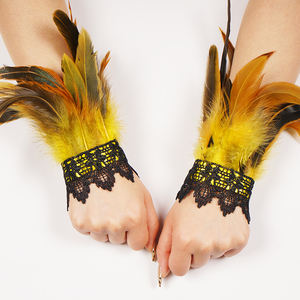 Bracelets de poignet en plumes confortables, paire de gants en dentelle florale gothique, bracelets de poignet en plumes, unisexe pour fête cosplay - Product Image 3