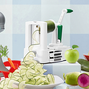 Wholesale Kitchen Accessories Gadget <b>Vegetable</b> <b>Cutter</b> Hand-Driven Three-in-one Rotary with Container Lid Blade Box - Product Image 5