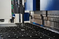 Cintreuse de panneaux électriques servo-électrique 2600 mm, centre de pliage flexible CNC pour tôles, pour armoires électriques