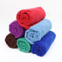 Chiffon en microfibre 40x40 300gsm Lot de chiffons en microfibre noirs 32*32 Chiffon de nettoyage en microfibre 30x40 24 pièces Serviette en microfibre