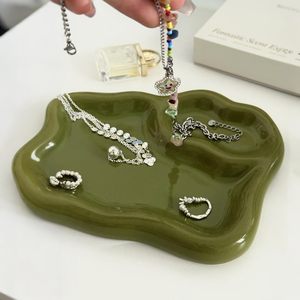 Plateau à bijoux en céramique verte, grand format, pour organiser les bibelots, les bagues, les montres, les clés, la décoration de la table de maquillage - Product Image 3