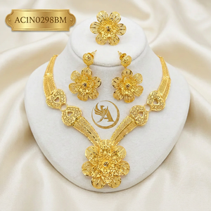 24K Gold Plated Designer Flower <b>Charm</b> Necklace Set African Wedding Jewelry Export Quality Fashion - Product Image 1